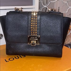 Micheal Kors crossbody